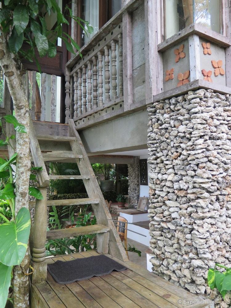 Amarela Panglao